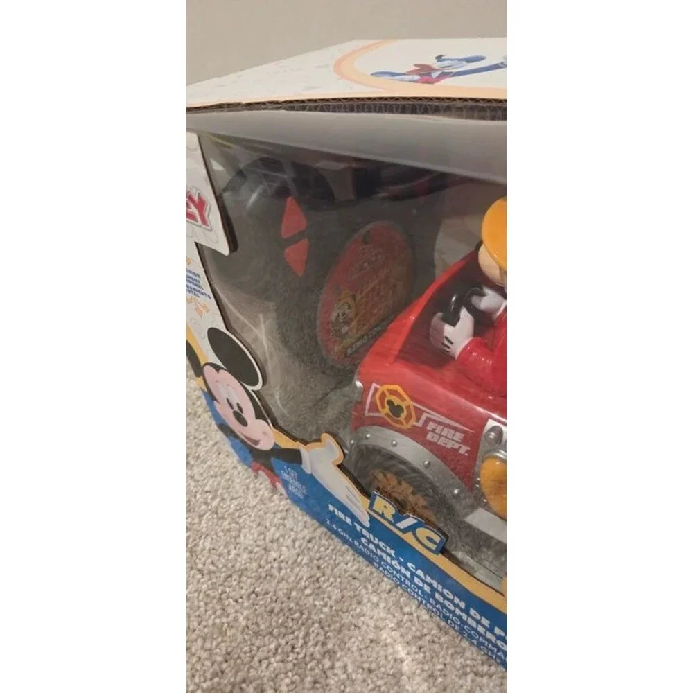 Mickey RC fire truck